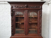 Hunting style buffet / Bookcase