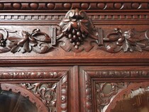 Hunting style buffet / Bookcase