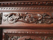 Hunting style buffet / Bookcase