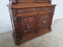 Hunting style buffet / Bookcase