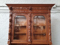 Hunting style buffet / Bookcase