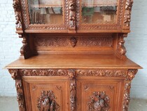 Hunting style buffet / Bookcase