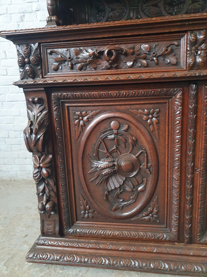 Hunting style Buffet (cabinet)