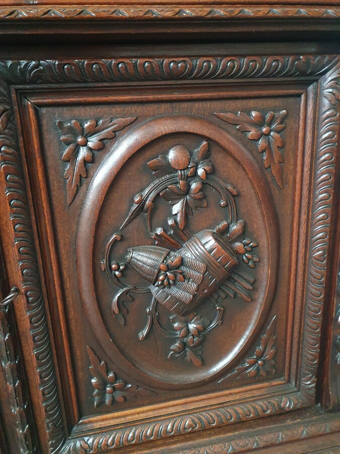 Hunting style Buffet (cabinet)