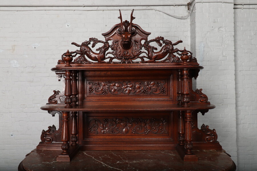 Hunting style Buffet (marble top)
