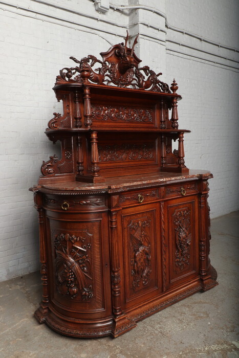Hunting style Buffet (marble top)