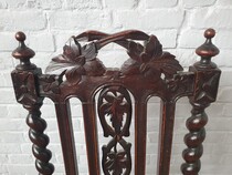 Hunting style Table +  6 chairs