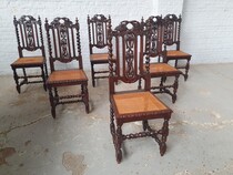 Hunting style Table +  6 chairs