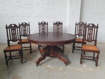 Hunting style Table +  6 chairs