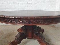 Hunting style Table +  6 chairs