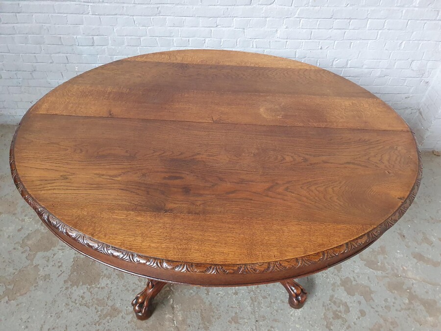 Hunting style Table +  6 chairs