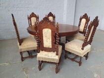 Hunting style Table +  6 chairs