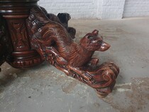 Hunting style Table +  8 chairs