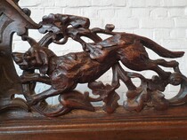 Hunting style Vaisselier cabinet