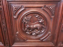 Hunting style Vaisselier cabinet