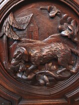 Hunting style Vaisselier cabinet