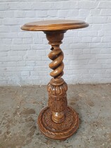 Sidetable Jacobean  Belgium Walnut 1920