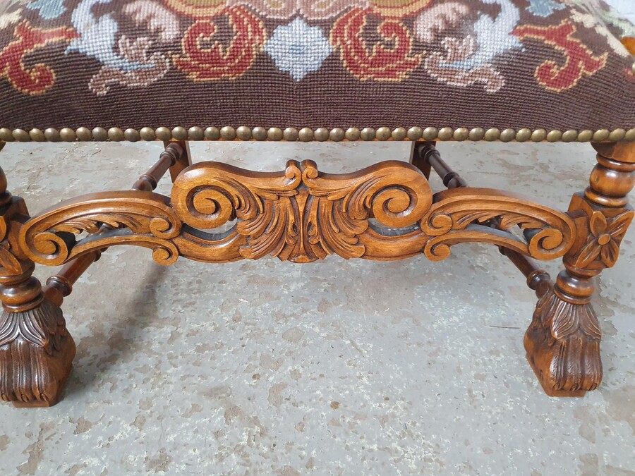 Louis XIV Armchairs (Tapestry)