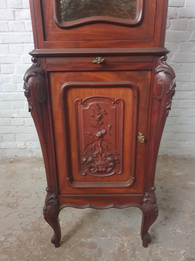 Louis XV (Art Nouveau) Nightstands (Pair)