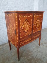 Louis XV Bar cabinet