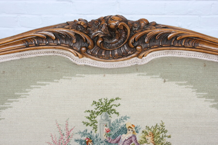 Louis XV Bench