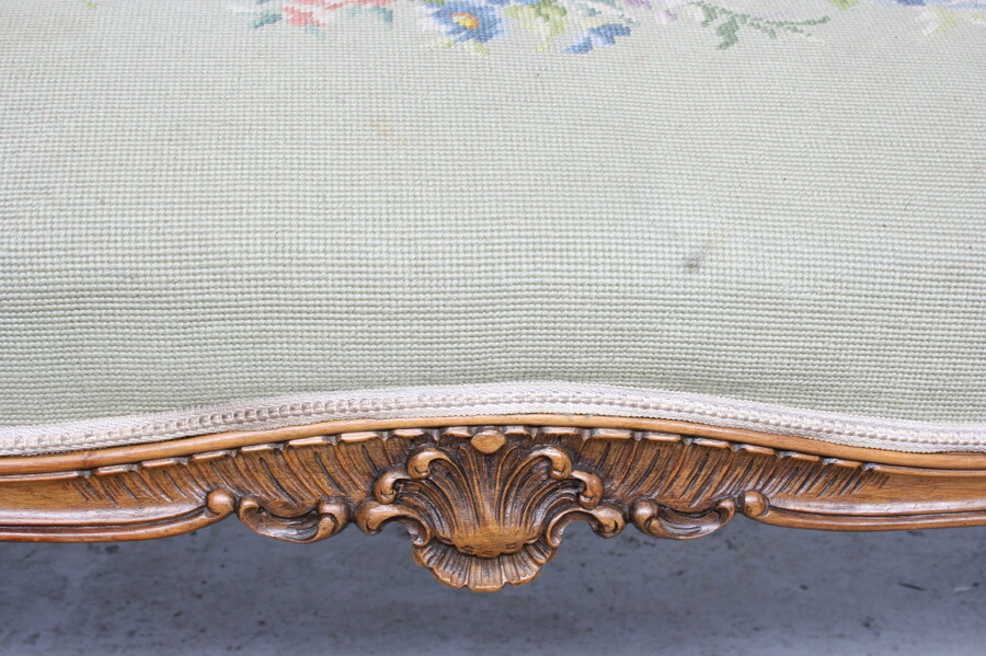 Louis XV Bench