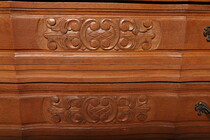 Louis XV Chest of drawers