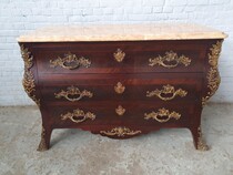 Chest of Drawers (Large) Louis XV France Mahogany/Bronze 1940