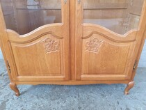 Louis XV (Country French) Bookcase/Vitrine