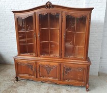 Louis XV (Country French) Bookcase/Vitrine