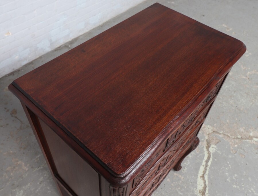 Louis XV (Country French) Chest of Drawers