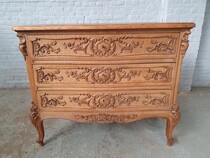 Louis XV (Country French) Chest of Drawers (Large)