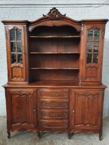 Vaisselier cabinet Louis XV (Country French) Belgium Oak 1920