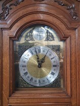 Louis XV (Liege style) Vaisselier cabinet