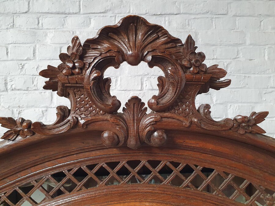 Louis XV (Liege style) Vitrine (Display Cabinet)