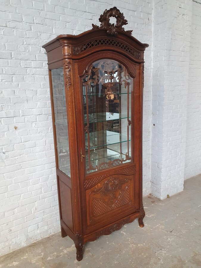 Louis XV (Liege style) Vitrine (Display Cabinet)