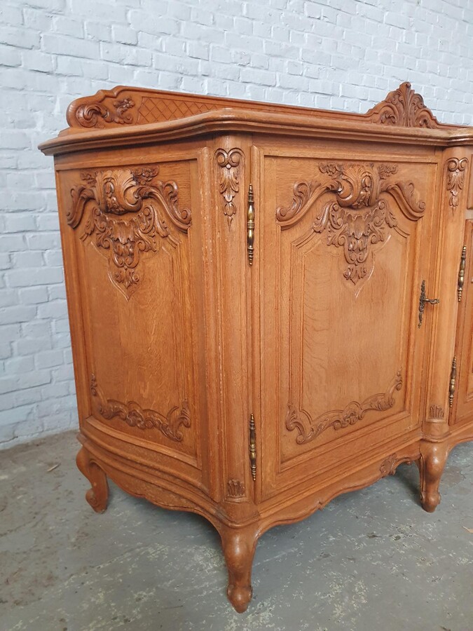 Louis XV  Sideboard