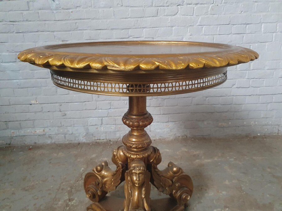 Louis XV Sidetable