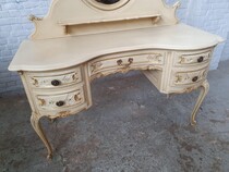 Louis XV vanity and chair