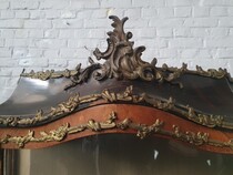 Louis XV (Vernis Martin) Vitrine (Display Cabinet)