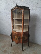 Louis XV (Vernis Martin) Vitrine (Display Cabinet)