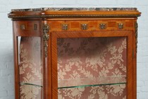 Louis XV Vitrine