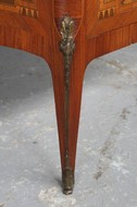 Louis XV Vitrine