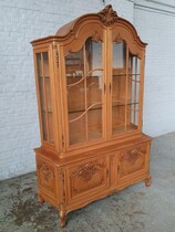 Louis XV Vitrine (Display Cabinet)