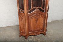 Louis XV Vitrine (Display Cabinet)