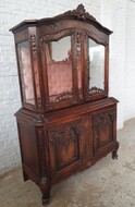 Louis XV Vitrine (Display Cabinet)