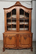 Louis XV Vitrine (Display Cabinet)