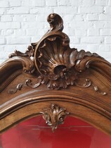 Louis XV Vitrine (Display Cabinet)