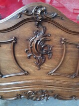 Louis XV Vitrine (Display Cabinet)