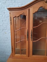 Louis XV Vitrine (Display Cabinet)